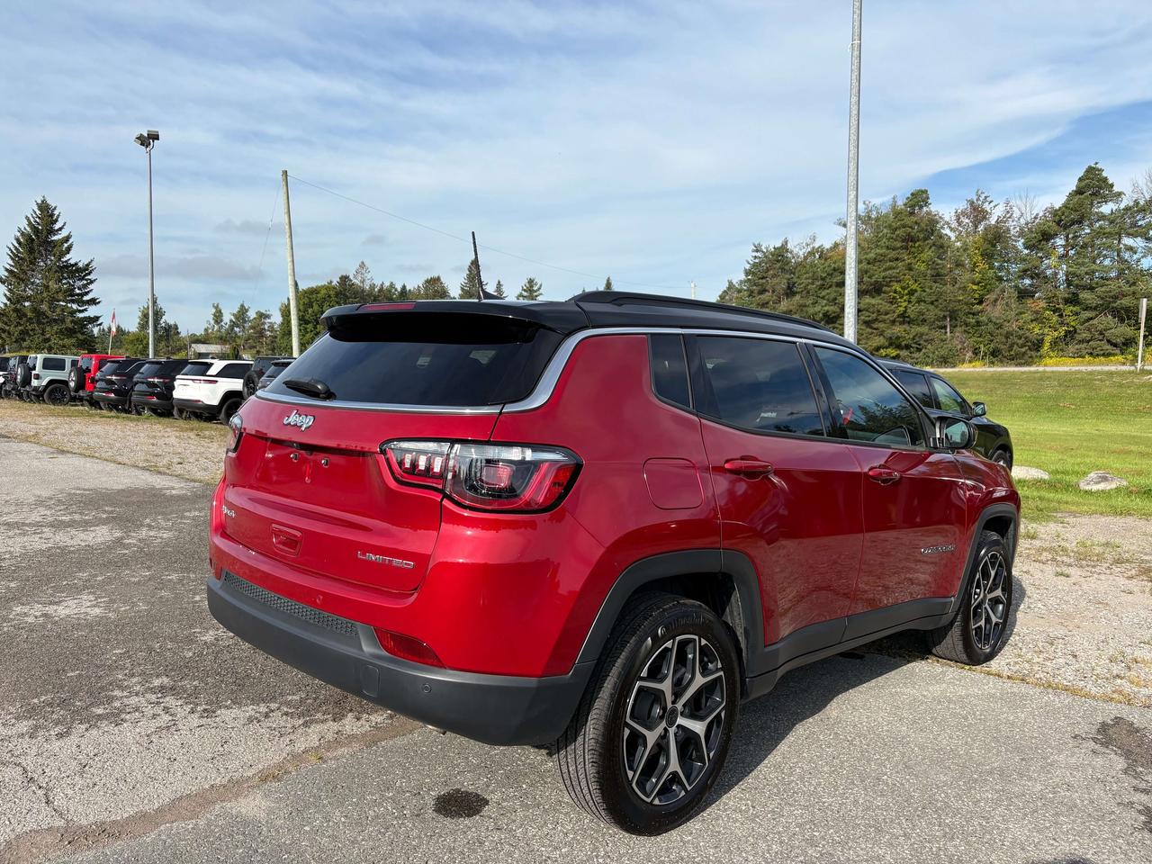 2025 Jeep Compass Limited - Htd seat Photo