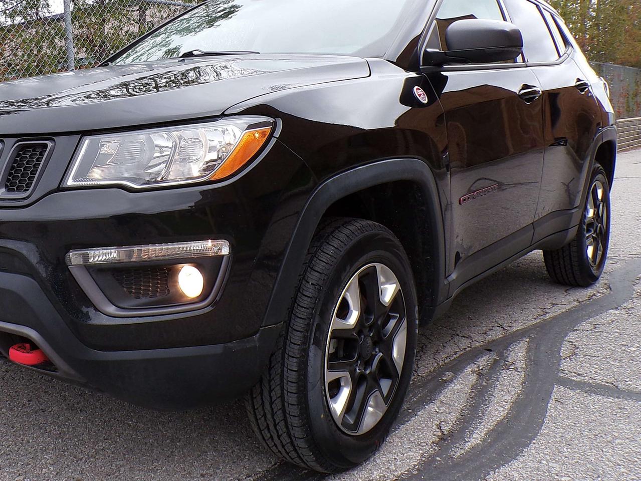 2017 Jeep Compass TRAILHAWK 4x4 NAVI CAMERA PANO ROOF H. SEATS H. STEERING Photo