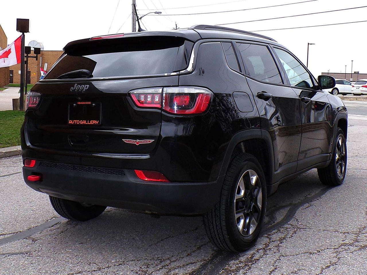 2017 Jeep Compass TRAILHAWK 4x4 NAVI CAMERA PANO ROOF H. SEATS H. STEERING Photo