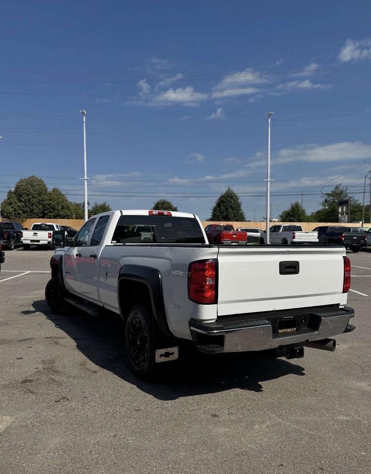 2015 Chevrolet Silverado 3500 4WD Double Cab 157.5 WT 8' Photo