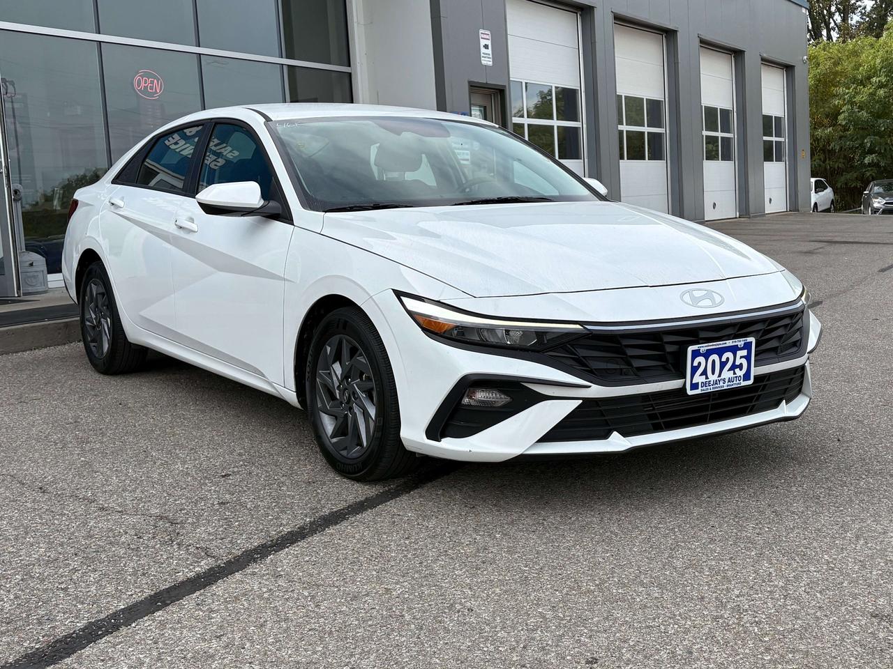 2025 Hyundai Elantra Preferred   Factory Warranty   Clean Carfax Photo