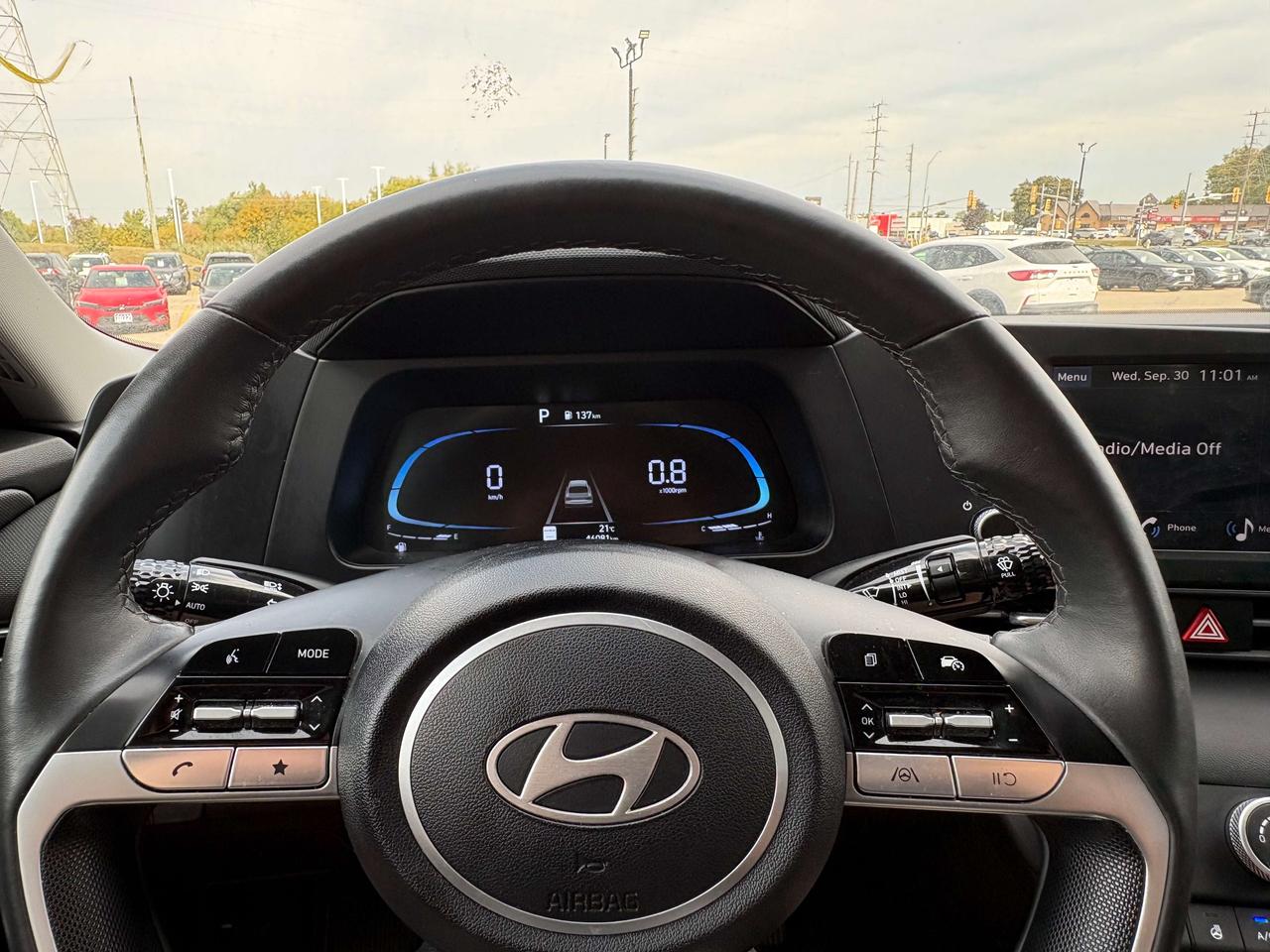 2025 Hyundai Elantra Preferred   Factory Warranty   Clean Carfax Photo