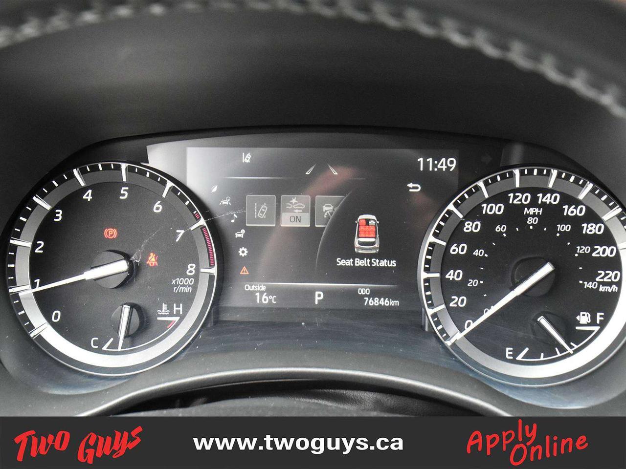 2021 Toyota Highlander XLE AWD 8 Passenger Sunroof Leather Back Up Camera Photo