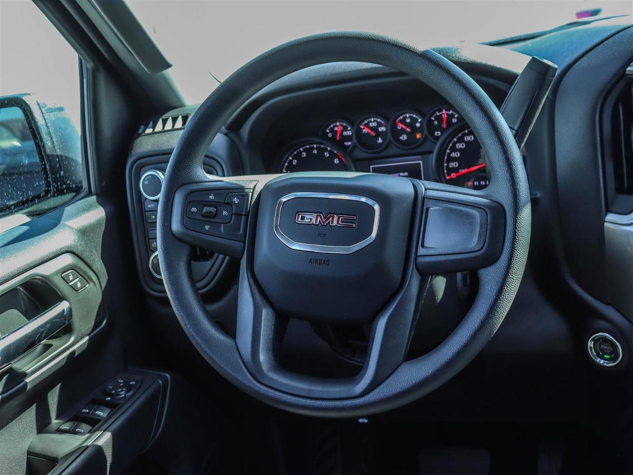 2026 GMC Sierra 1500 Crew Cab Short Box 4-Wheel Drive Pro Photo