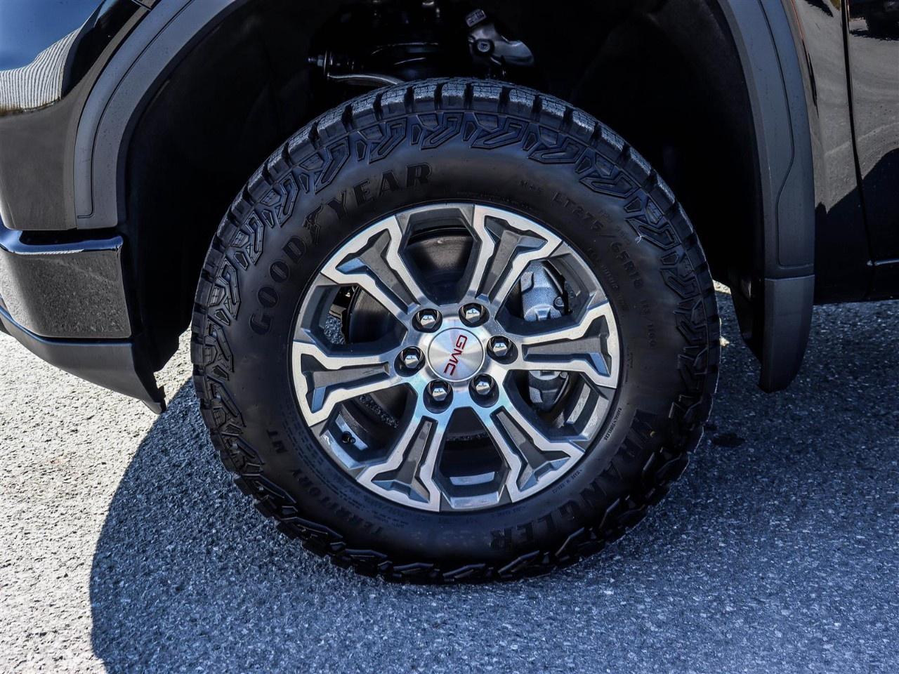 2026 GMC Sierra 1500 Crew Cab Short Box 4-Wheel Drive Pro Photo