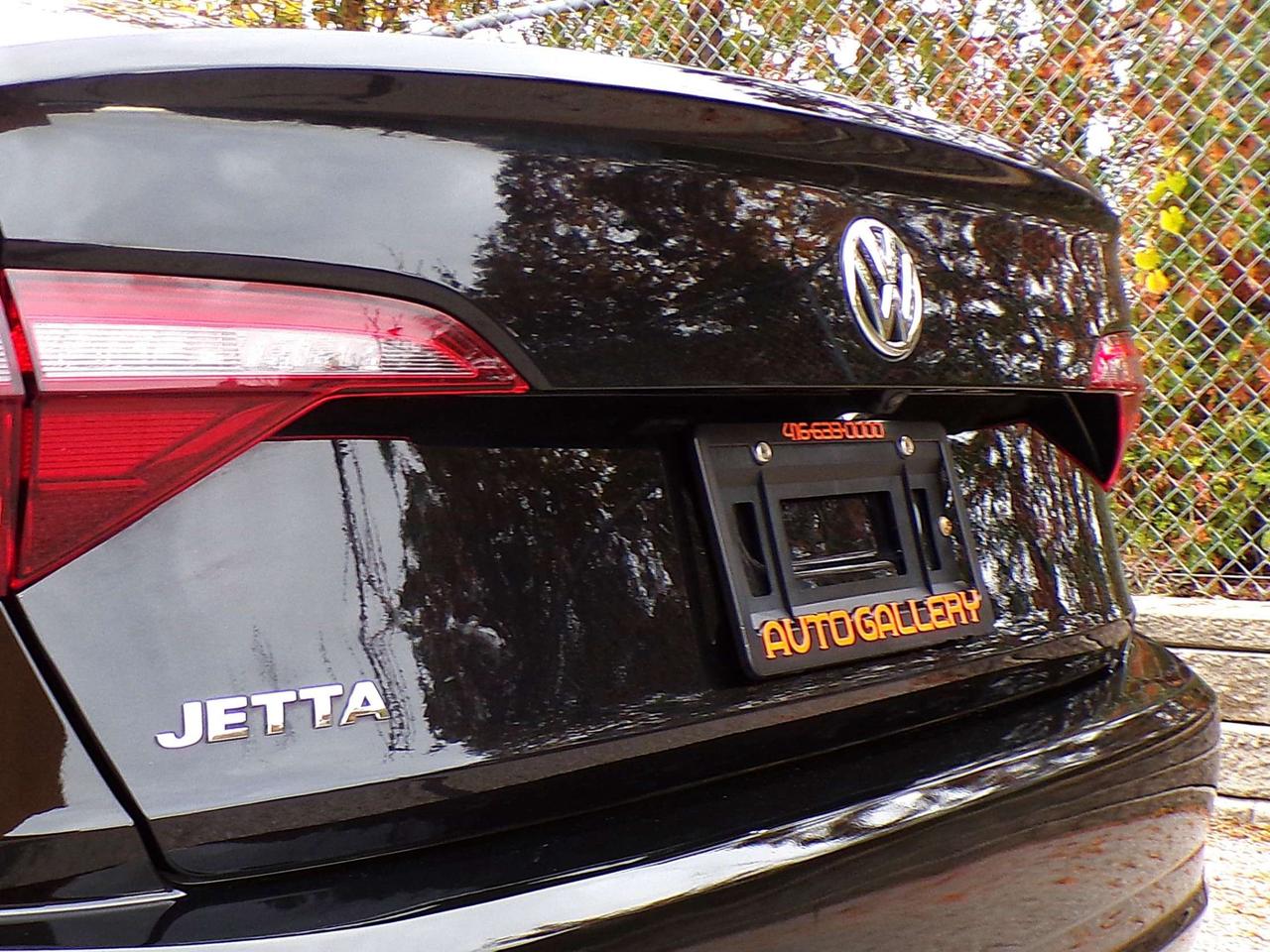 2019 Volkswagen Jetta 1.4L HIGHLINE BSM RTA CAMERA APPLE CARPLAY SUNROOF B.T. Photo