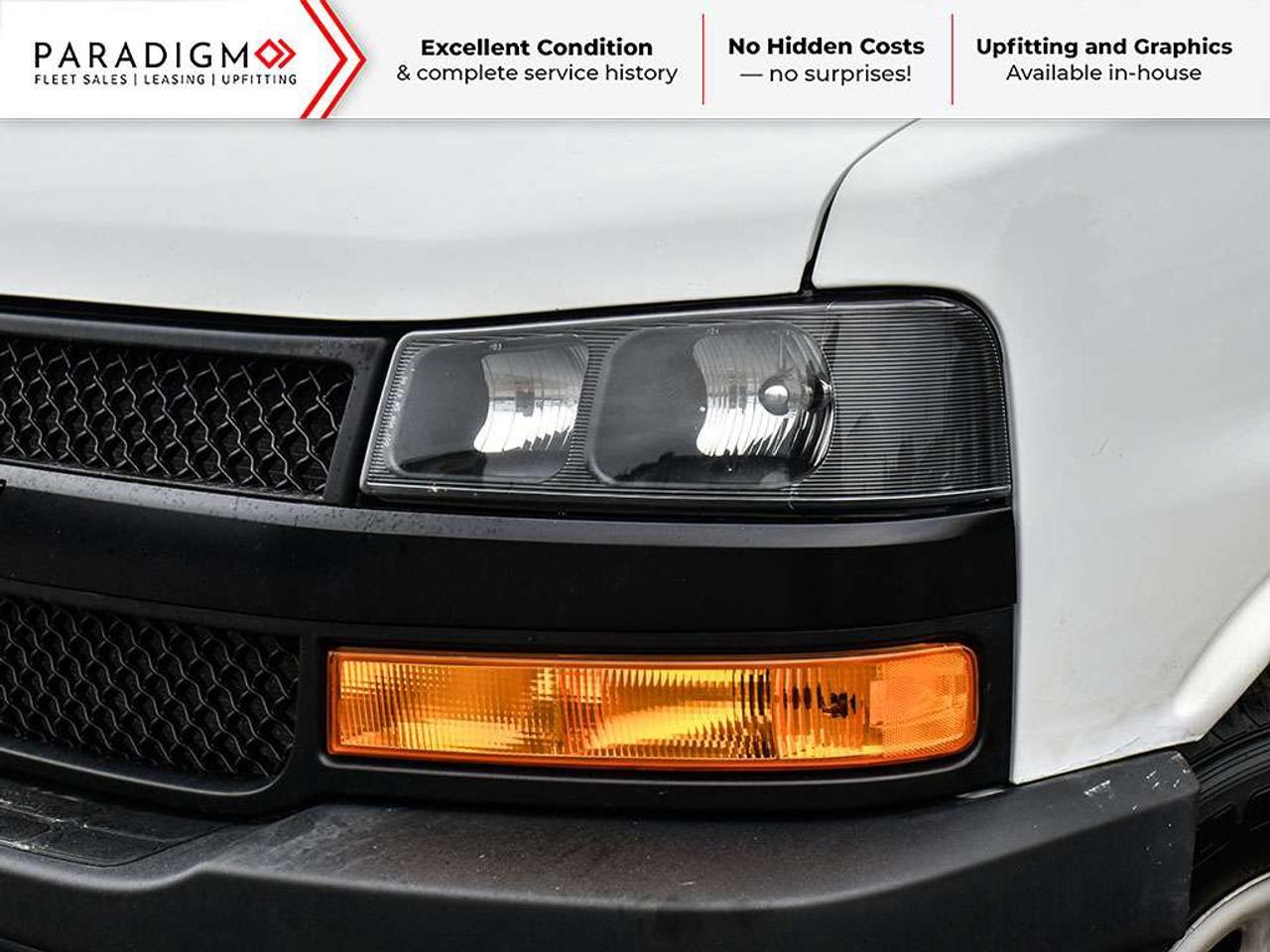2023 Chevrolet Express 2500 RWD 2500 135" Photo2