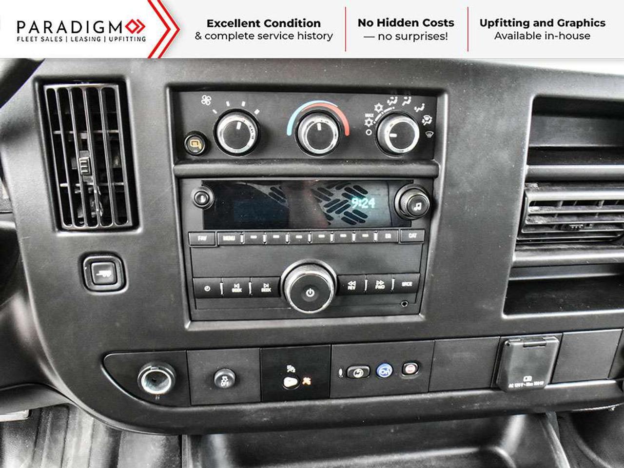 2023 Chevrolet Express 2500 RWD 2500 135" Photo