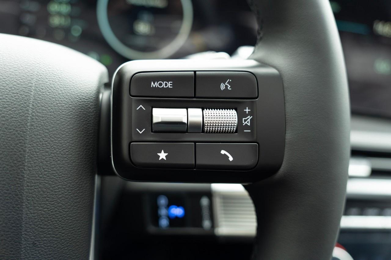 2027 Hyundai Santa Fe Hybrid Preferred AWD w/Trend Pkg Photo