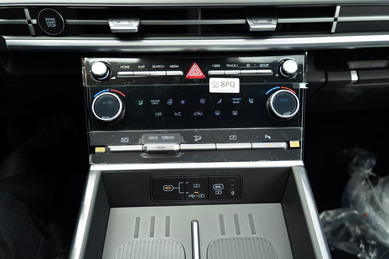 2027 Hyundai Santa Fe Hybrid Preferred AWD w/Trend Pkg Photo