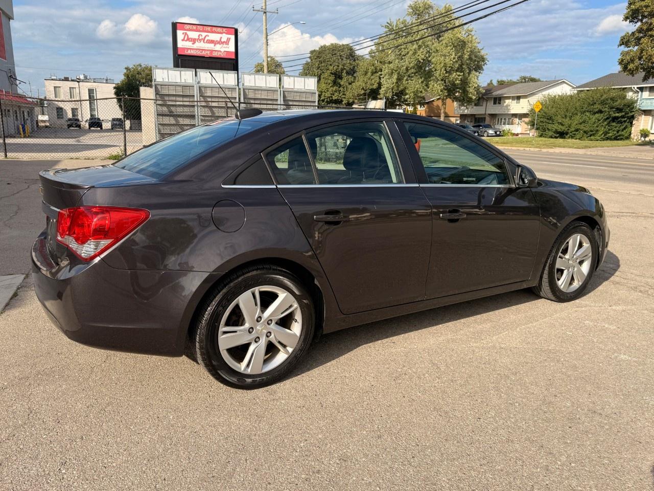 2015 Chevrolet Cruze 4DR SDN DIESEL Photo