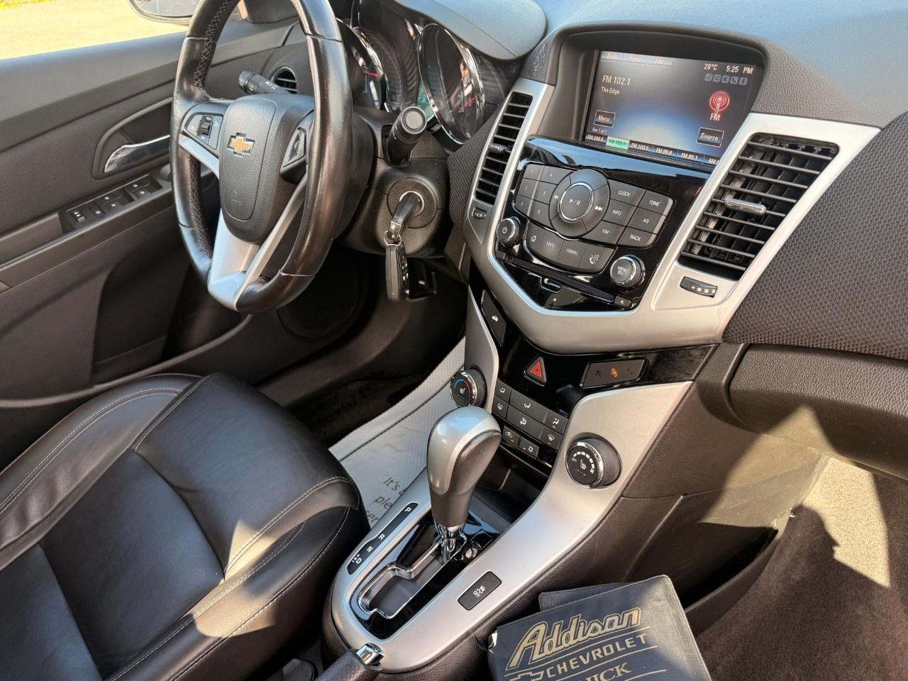 2015 Chevrolet Cruze 4DR SDN DIESEL Photo