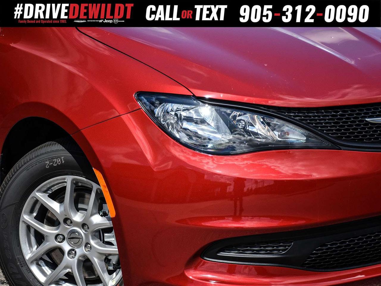 2024 Chrysler Grand Caravan SXT   BLIND SPOT DETECTION   HEATED SEATS Photo