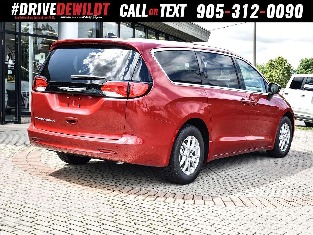 2024 Chrysler Grand Caravan SXT   BLIND SPOT DETECTION   HEATED SEATS Photo