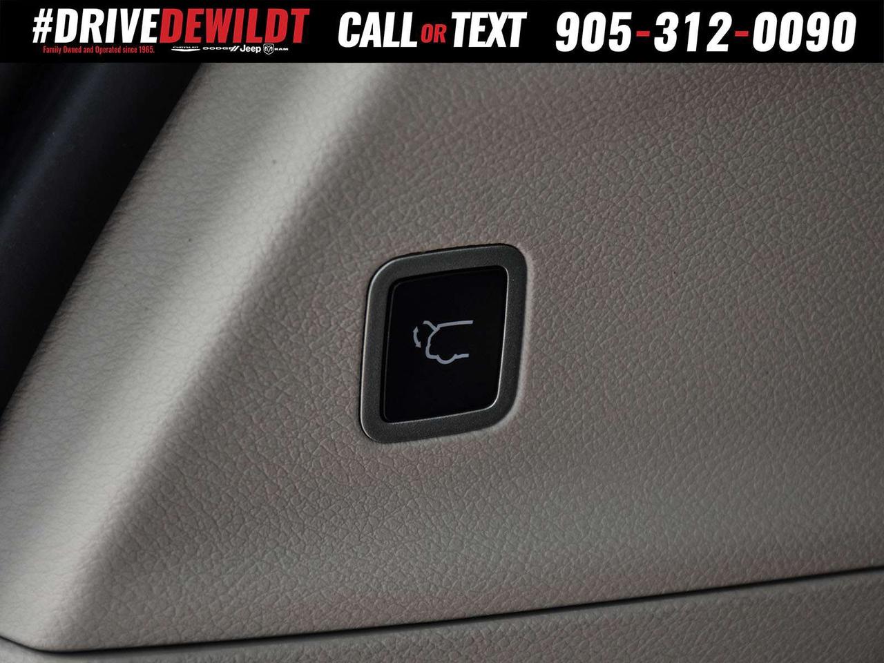 2024 Chrysler Grand Caravan SXT   BLIND SPOT DETECTION   HEATED SEATS Photo
