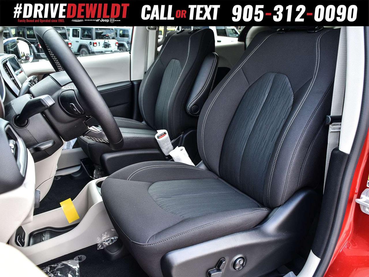 2024 Chrysler Grand Caravan SXT   BLIND SPOT DETECTION   HEATED SEATS Photo