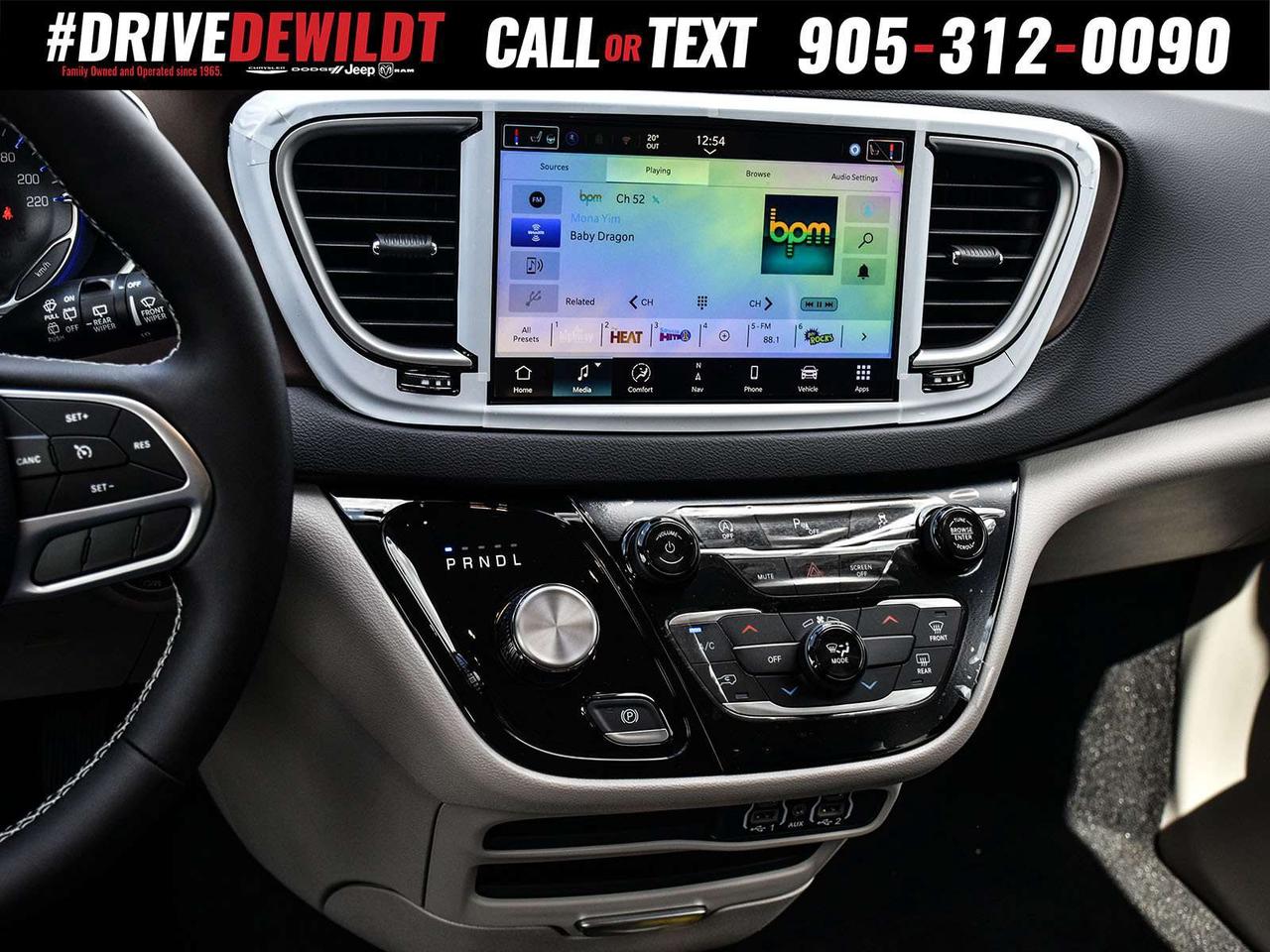 2024 Chrysler Grand Caravan SXT   BLIND SPOT DETECTION   HEATED SEATS Photo