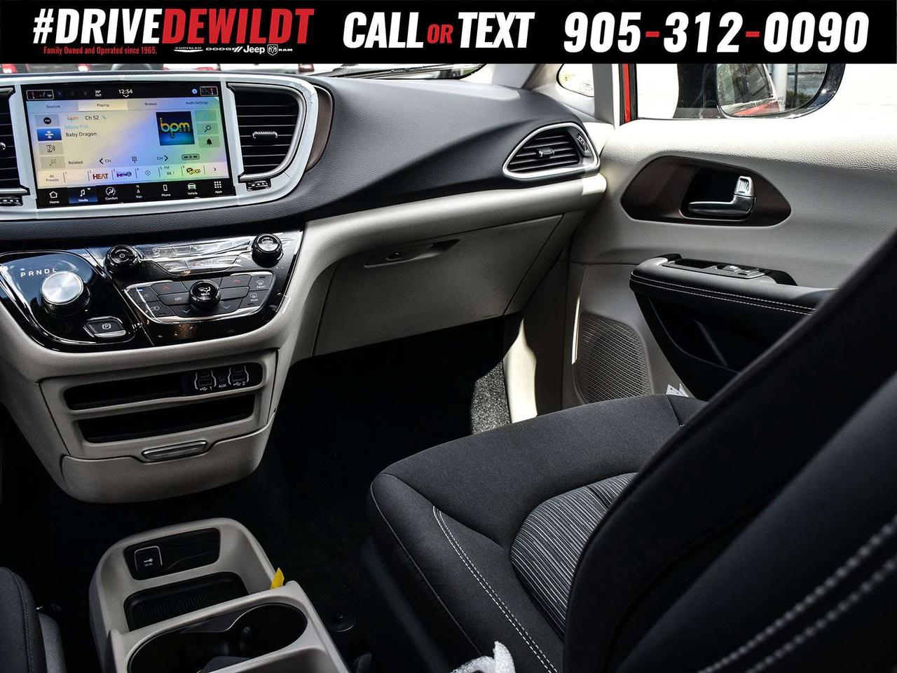 2024 Chrysler Grand Caravan SXT   BLIND SPOT DETECTION   HEATED SEATS Photo