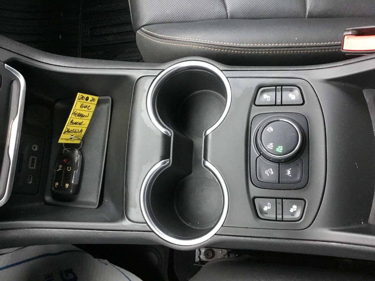 2020 GMC Terrain AWD SLT Photo