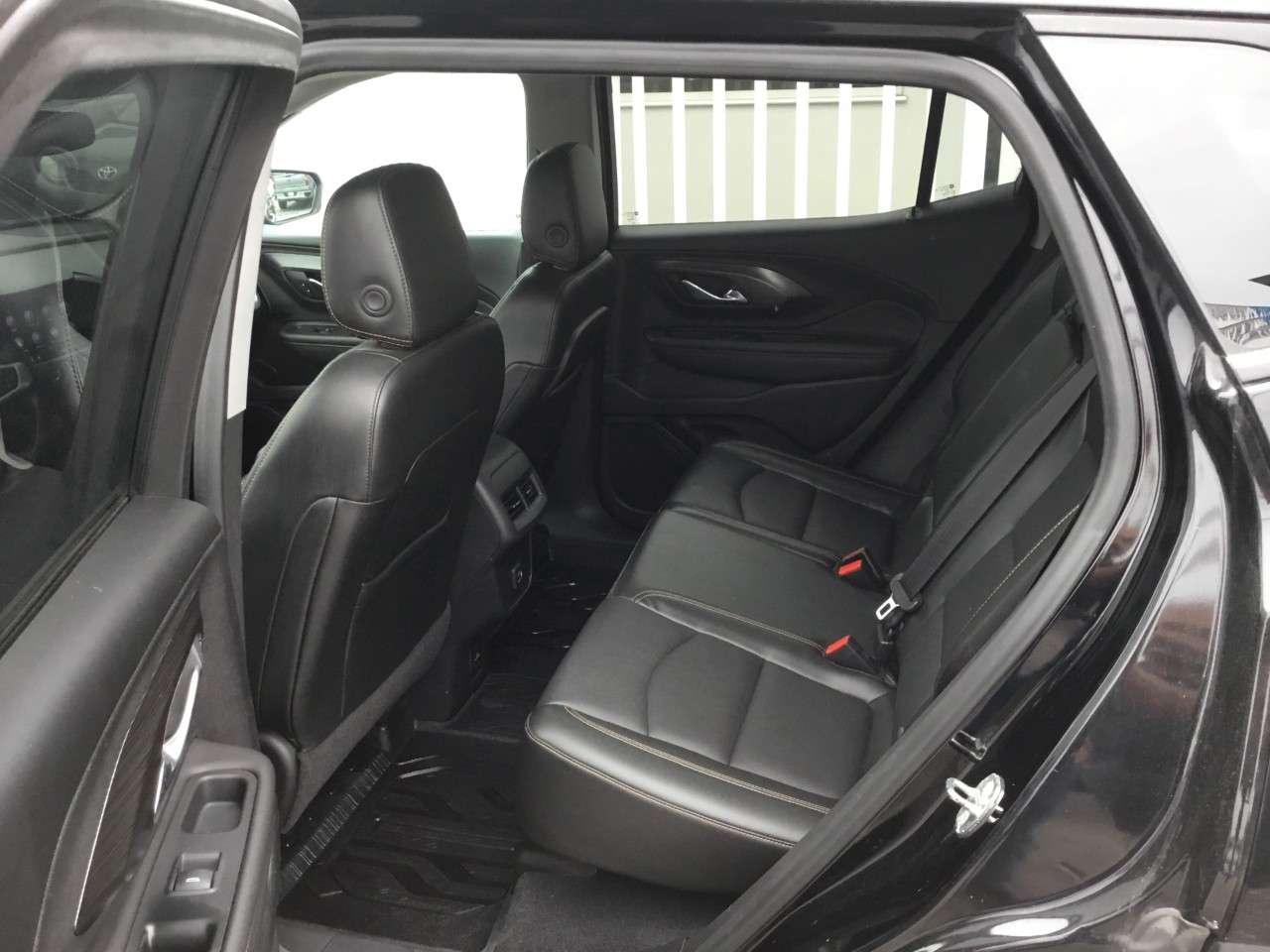 2020 GMC Terrain AWD SLT Photo
