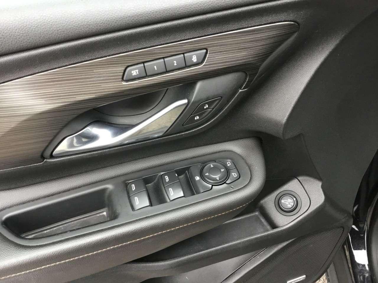 2020 GMC Terrain AWD SLT Photo