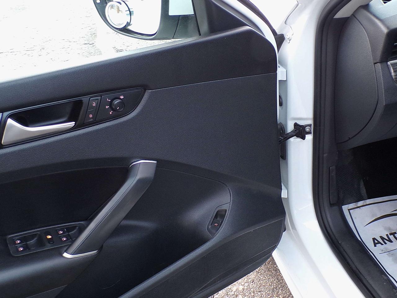 2020 Volkswagen Passat 2.0L HIGHLINE BSM RTA ACC CAMERA APPLE CARPLAY SUNROOF Photo