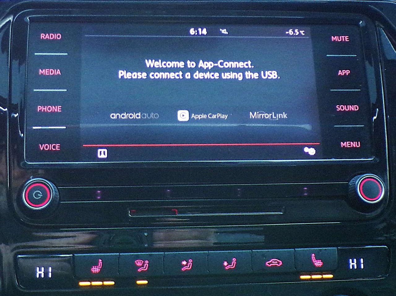 2020 Volkswagen Passat 2.0L HIGHLINE BSM RTA ACC CAMERA APPLE CARPLAY SUNROOF Photo