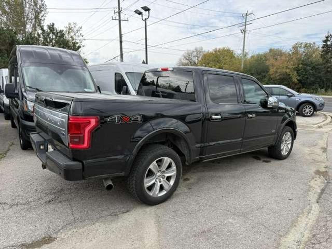 2016 Ford F-150 Platinum Photo
