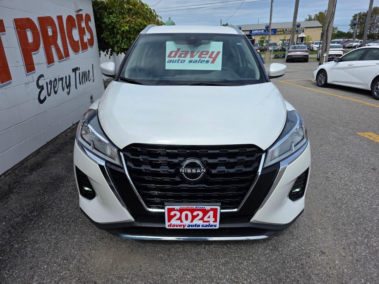 2024 Nissan Kicks SV 4dr Front-Wheel Drive Photo1