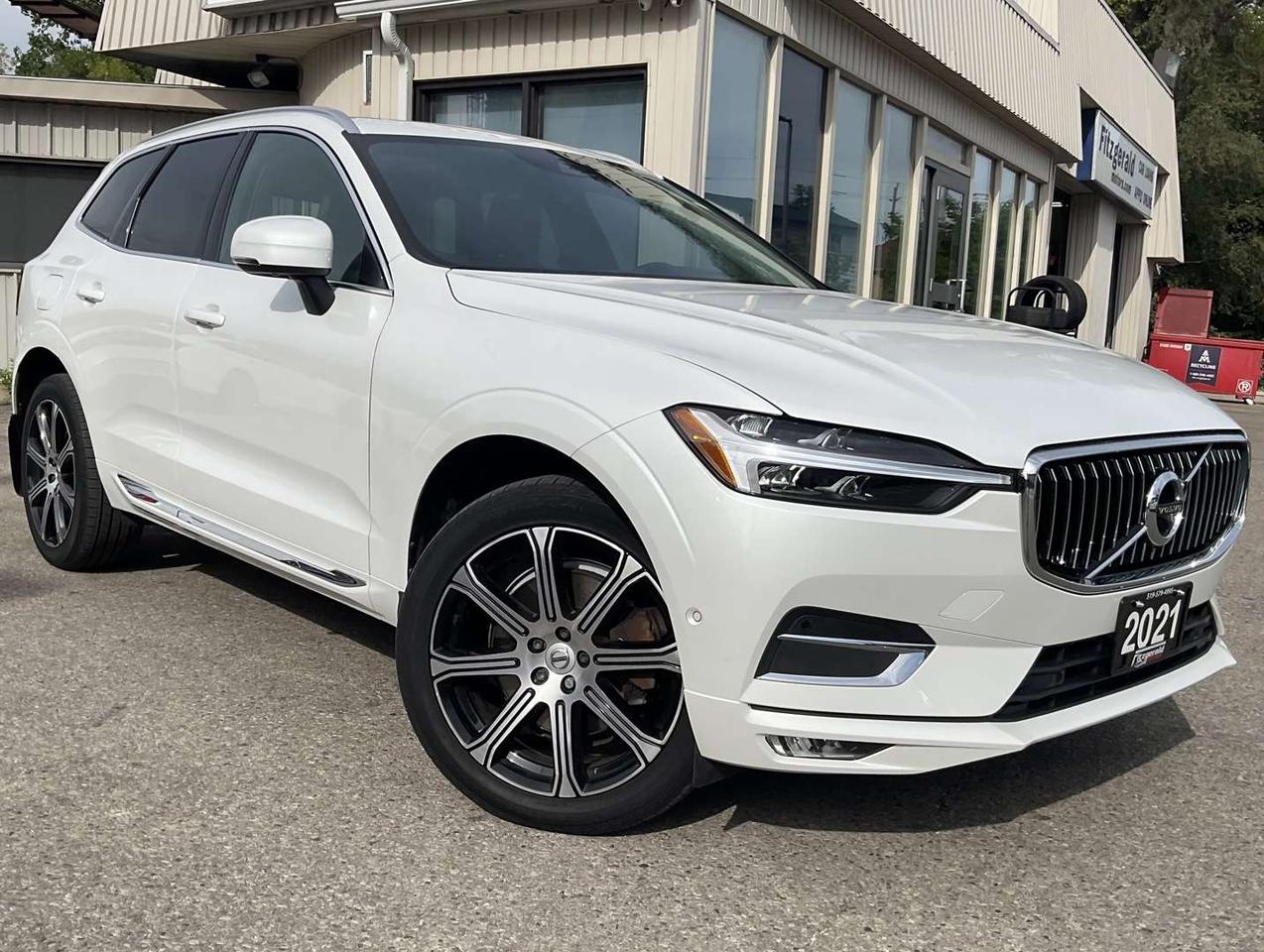 2021 Volvo XC60 T6 Inscription AWD - LEATHER! NAV! 360 CAM! HUD! H/K AUDIO! Photo0