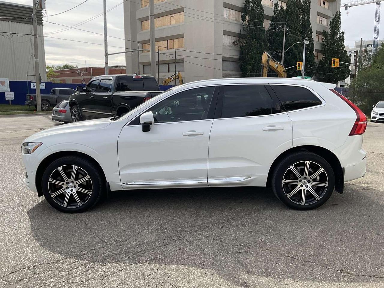 2021 Volvo XC60 T6 Inscription AWD - LEATHER! NAV! 360 CAM! HUD! H/K AUDIO! Photo3