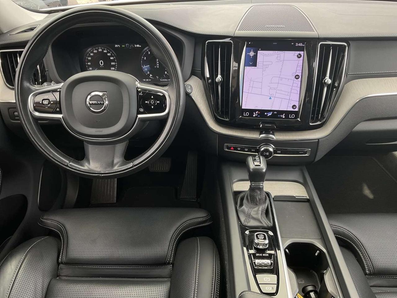 2021 Volvo XC60 T6 Inscription AWD - LEATHER! NAV! 360 CAM! HUD! H/K AUDIO! Photo
