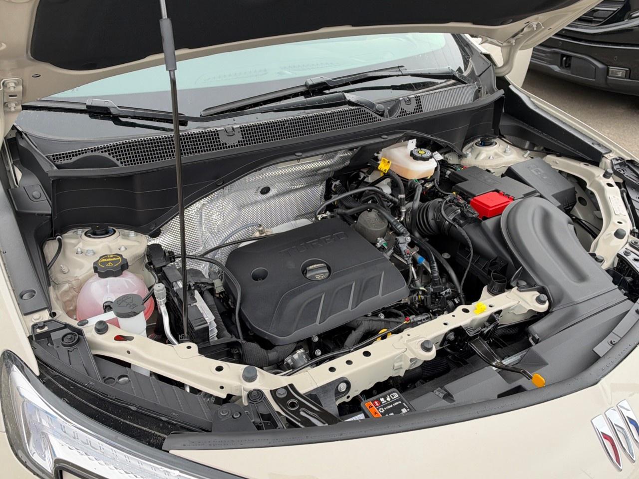 2026 Buick Encore GX Sport Touring AWD Photo