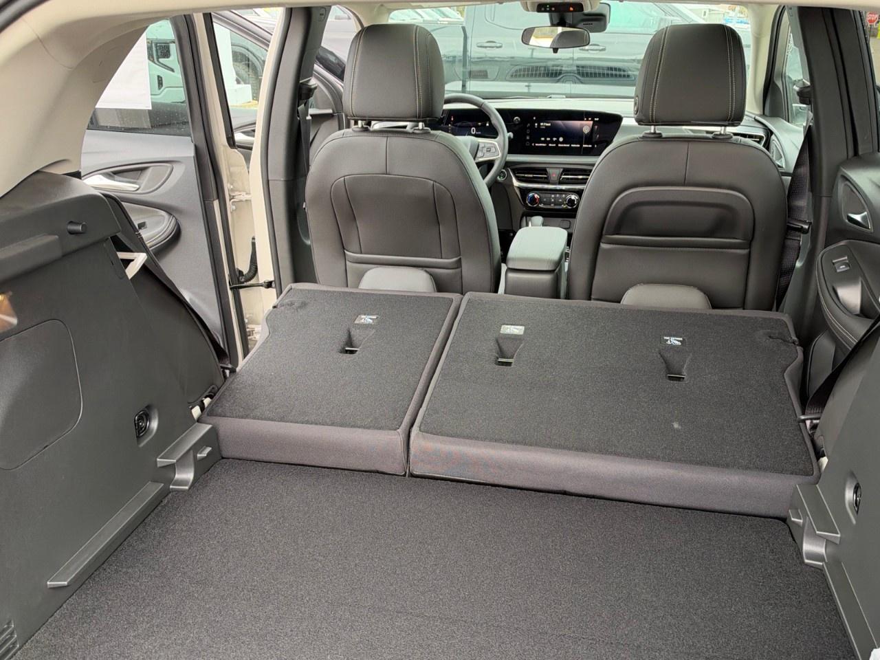 2026 Buick Encore GX Sport Touring AWD Photo