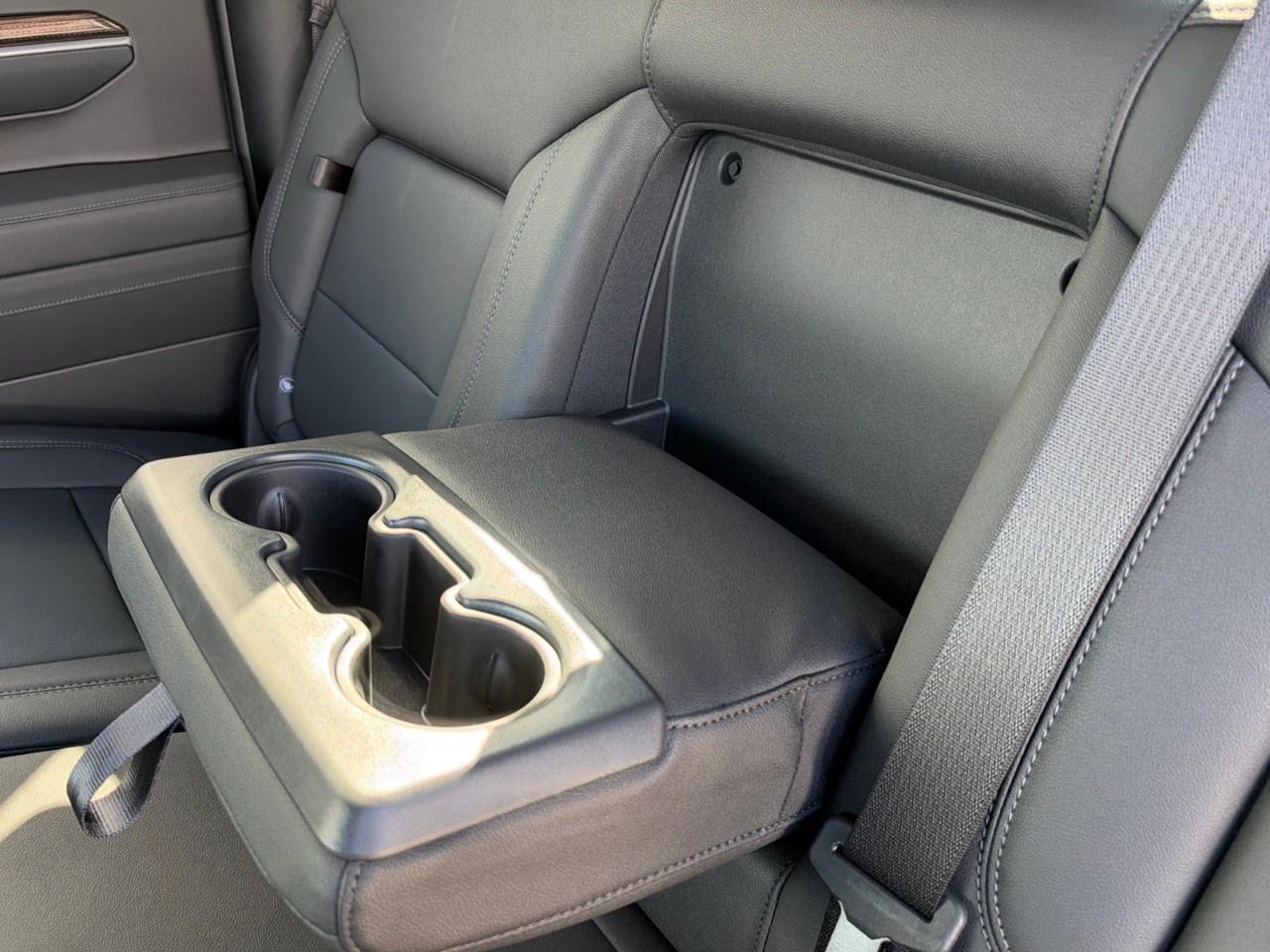 2026 Chevrolet Silverado 1500 Crew Cab Short Box 4-Wheel Drive RST Photo