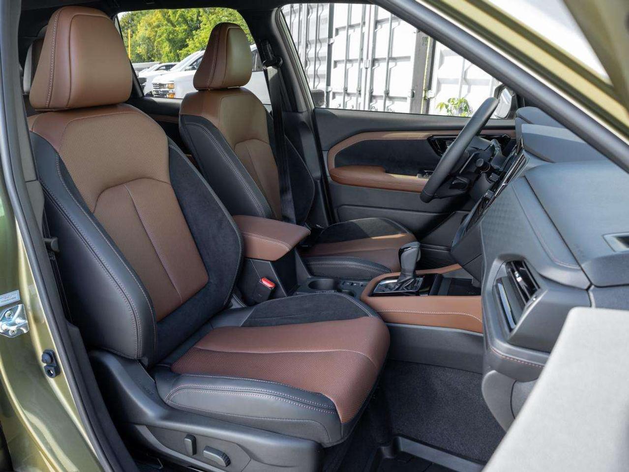 2025 Subaru Forester Premier AWD Photo