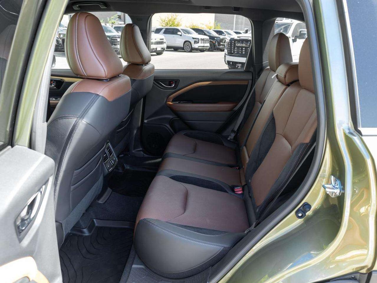 2025 Subaru Forester Premier AWD Photo