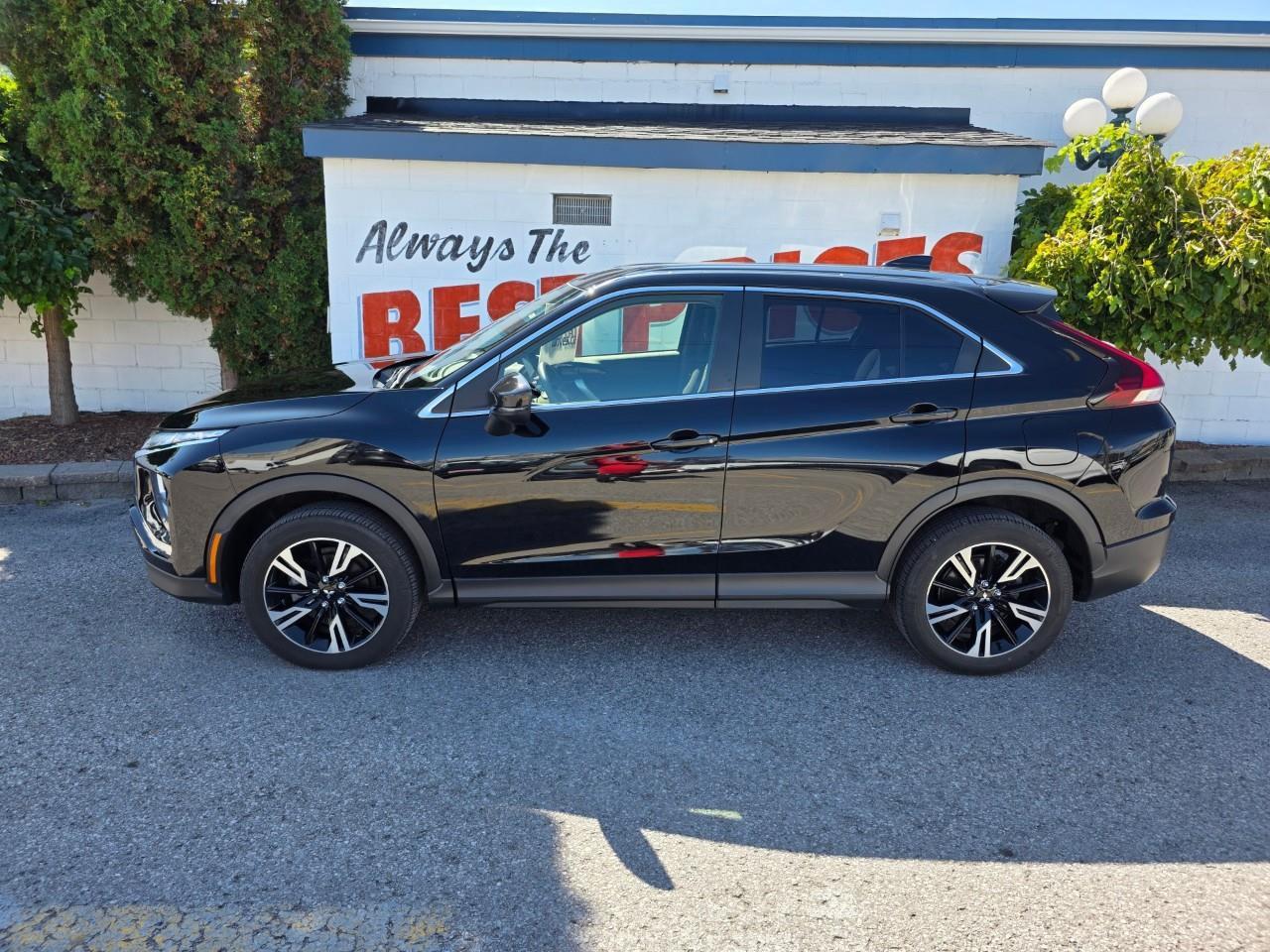 2024 Mitsubishi Eclipse Cross ES 4dr S-AWC Photo4