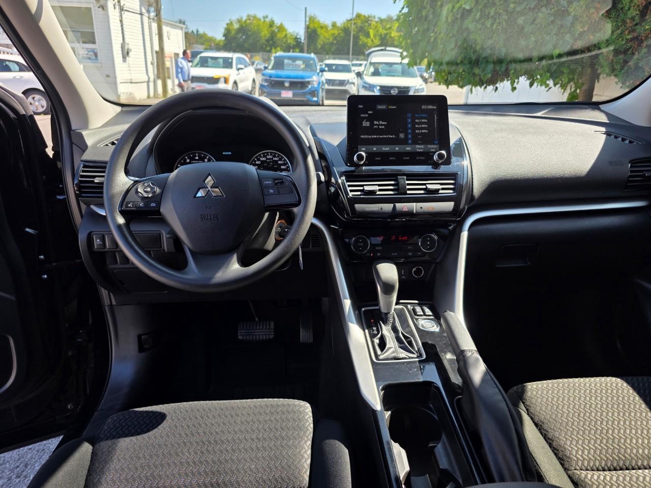 2024 Mitsubishi Eclipse Cross ES 4dr S-AWC Photo