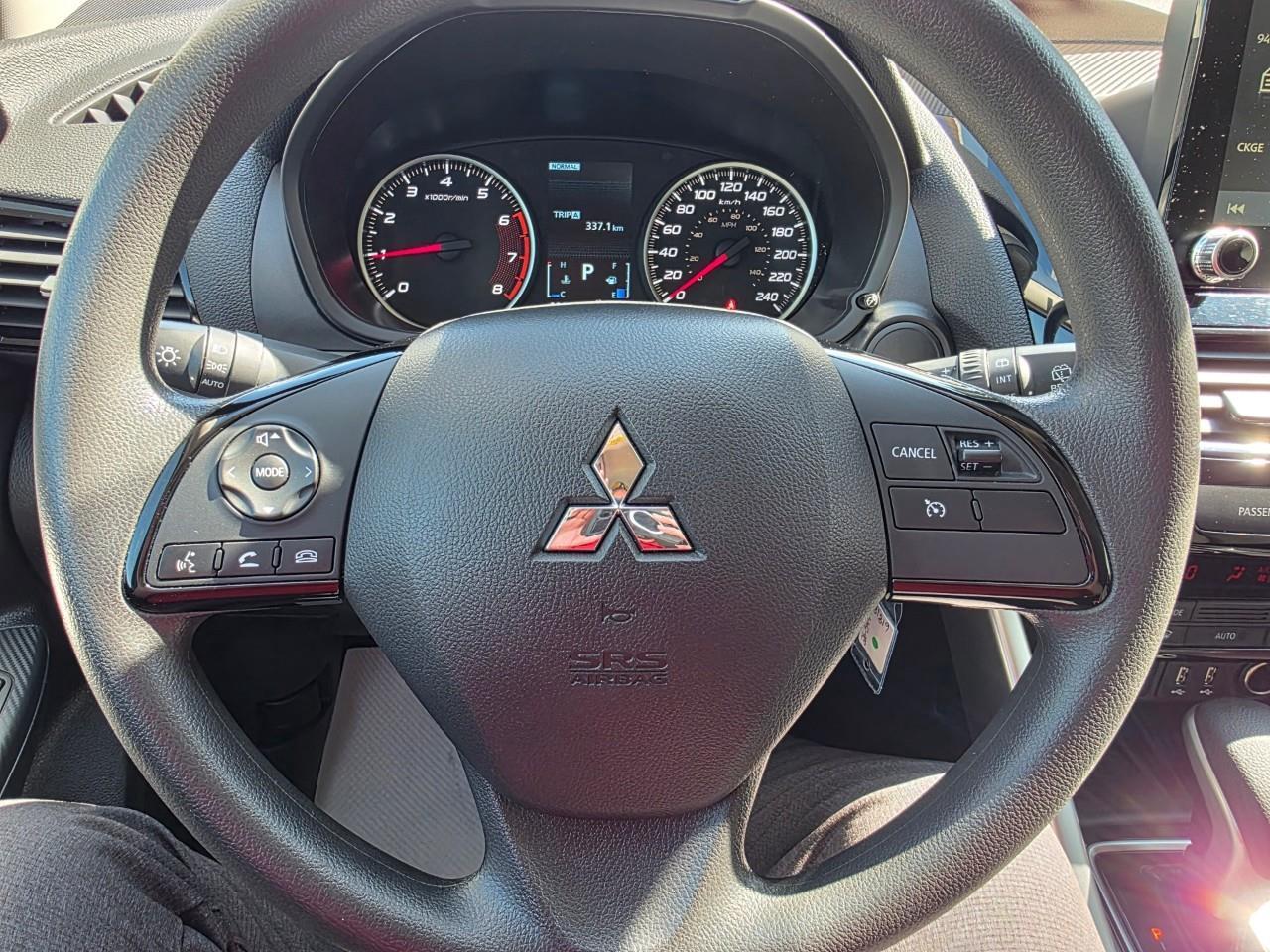 2024 Mitsubishi Eclipse Cross ES 4dr S-AWC Photo
