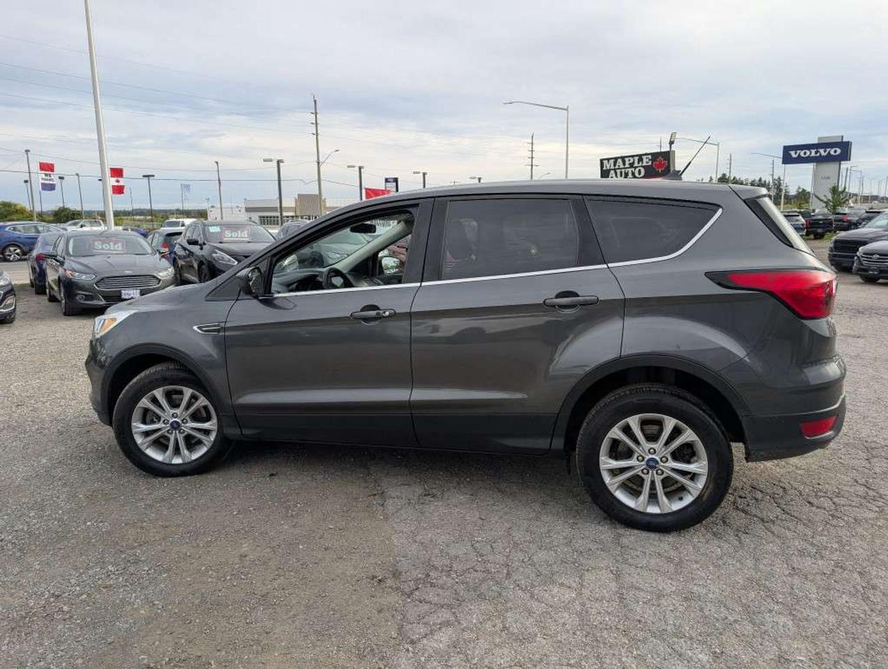 2019 Ford Escape SE 4WD   CAMERA   HTD SEATS   BLUETOOTH Photo
