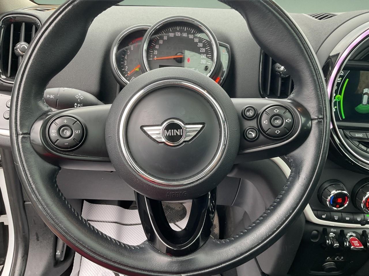 2018 MINI Countryman Cooper S 4dr All-Wheel Drive ALL4 Sport Utility Photo
