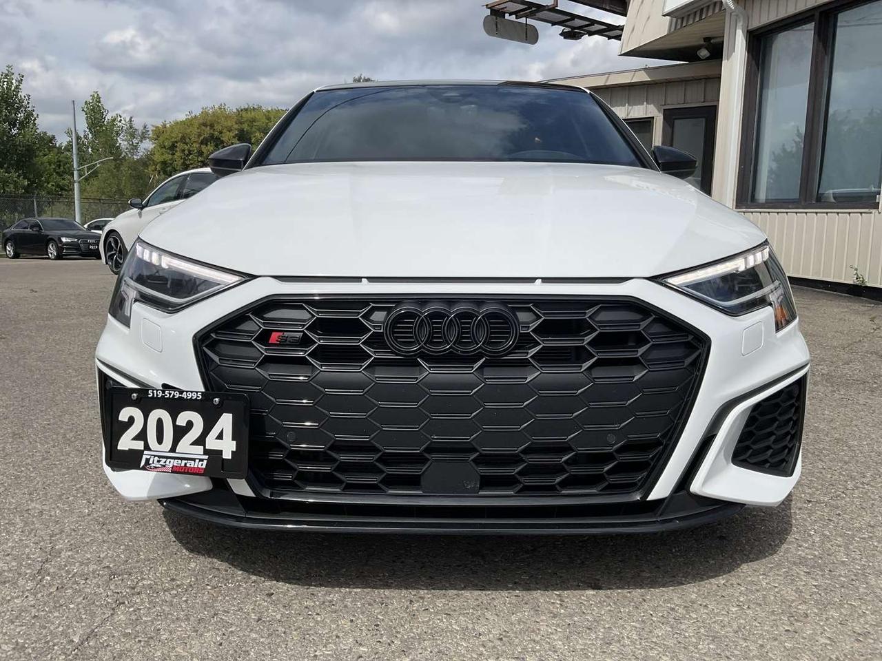 2024 Audi S3 Progressiv Quattro - S LINE! LTHR! SUNROOF! BACK-UP CAM! BSM! CAR PLAY! Photo1