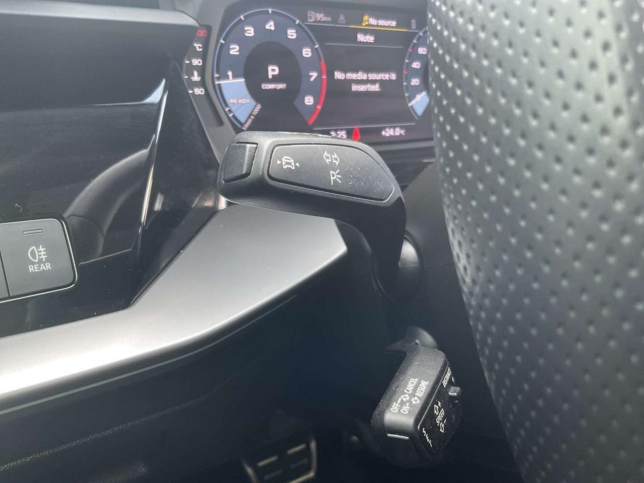 2024 Audi S3 Progressiv Quattro - S LINE! LTHR! SUNROOF! BACK-UP CAM! BSM! CAR PLAY! Photo