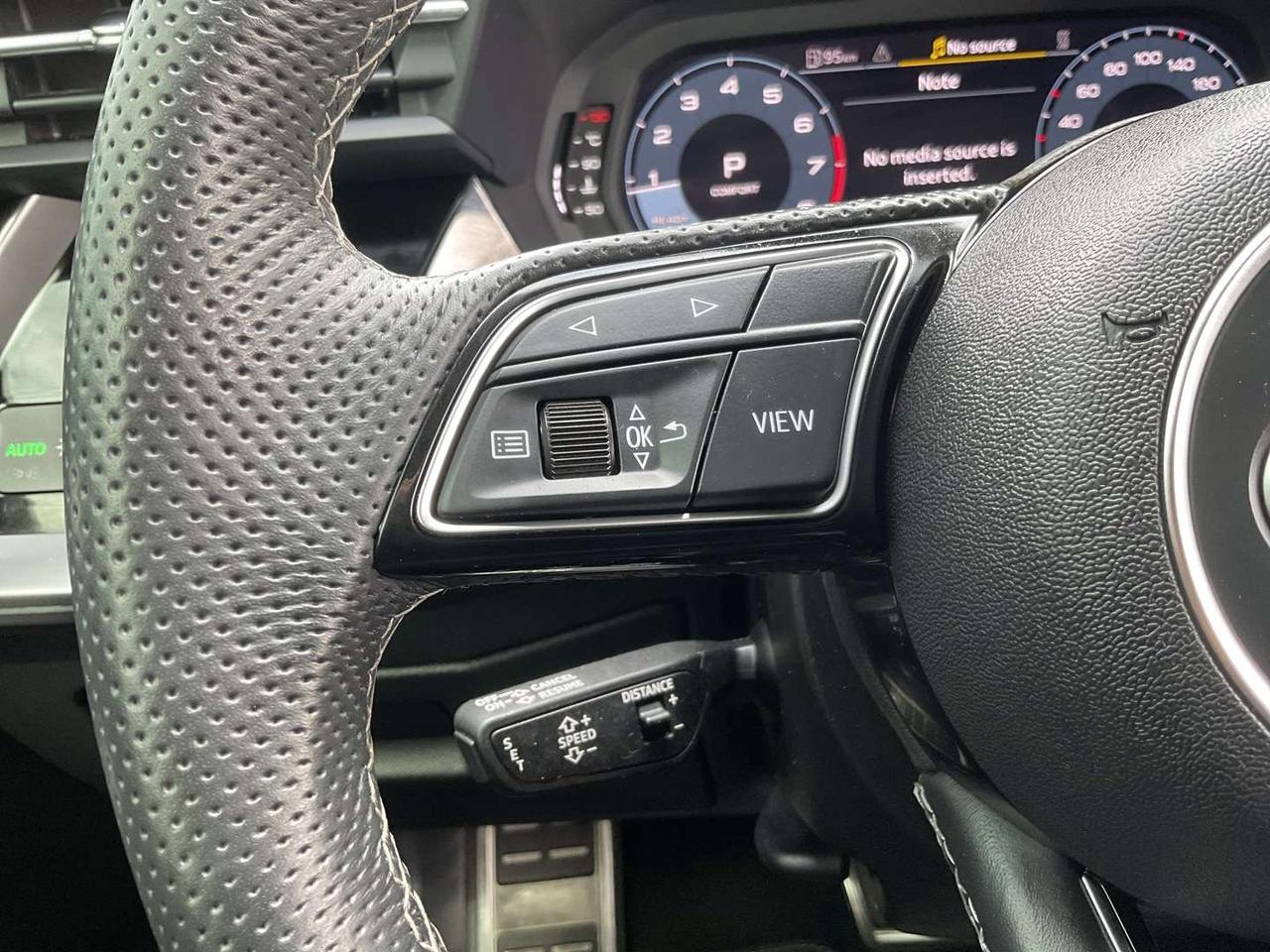2024 Audi S3 Progressiv Quattro - S LINE! LTHR! SUNROOF! BACK-UP CAM! BSM! CAR PLAY! Photo