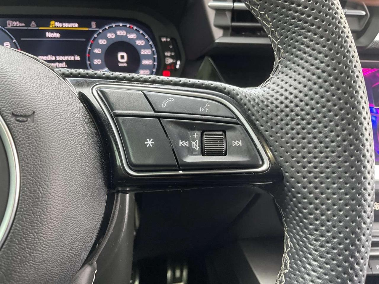 2024 Audi S3 Progressiv Quattro - S LINE! LTHR! SUNROOF! BACK-UP CAM! BSM! CAR PLAY! Photo