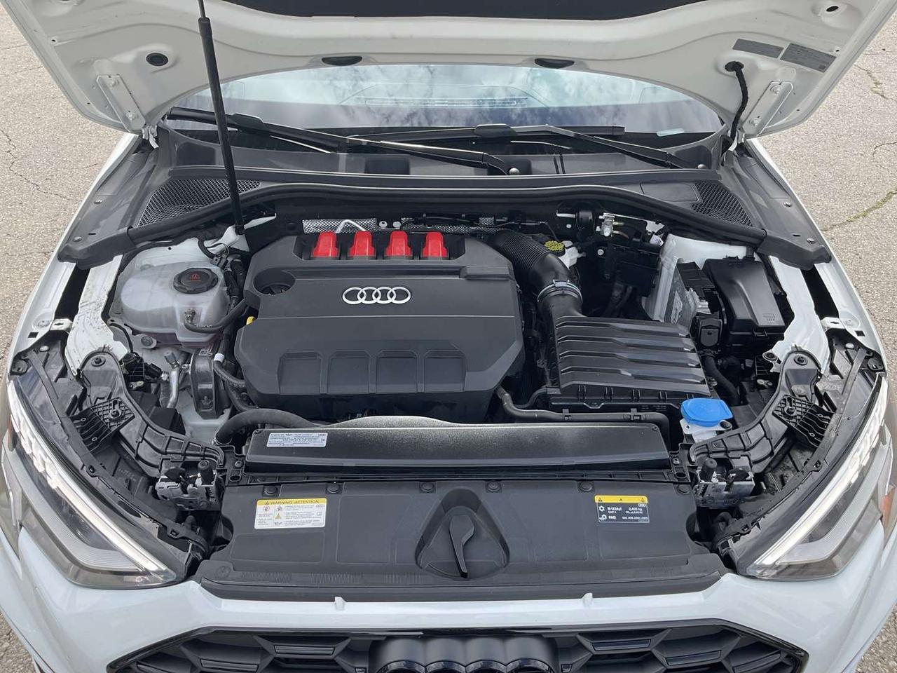 2024 Audi S3 Progressiv Quattro - S LINE! LTHR! SUNROOF! BACK-UP CAM! BSM! CAR PLAY! Photo
