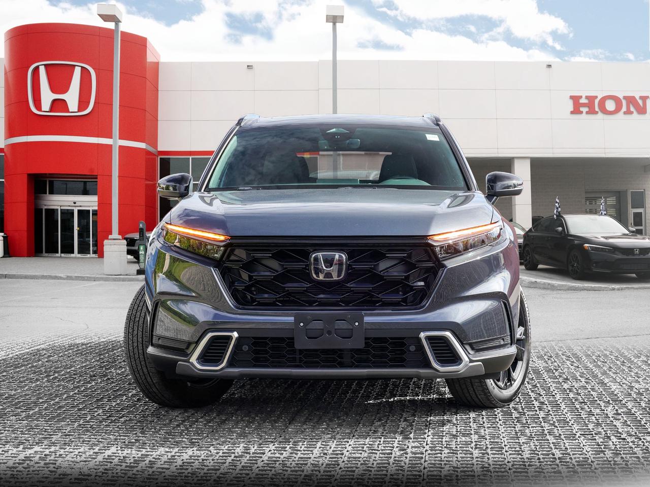 2024 Honda CR-V Hybrid Touring 4dr All-Wheel Drive Photo5