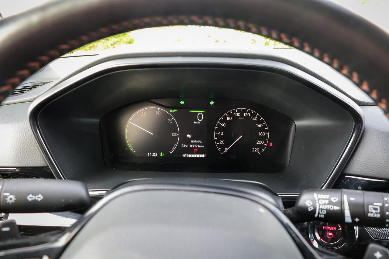 2024 Honda CR-V Hybrid Touring 4dr All-Wheel Drive Photo