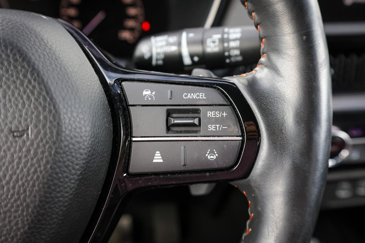 2024 Honda CR-V Hybrid Touring 4dr All-Wheel Drive Photo